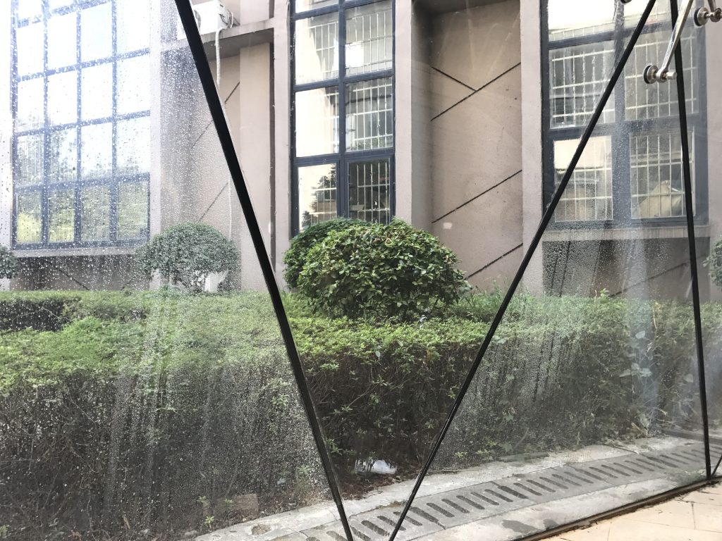 玻璃自洁涂层